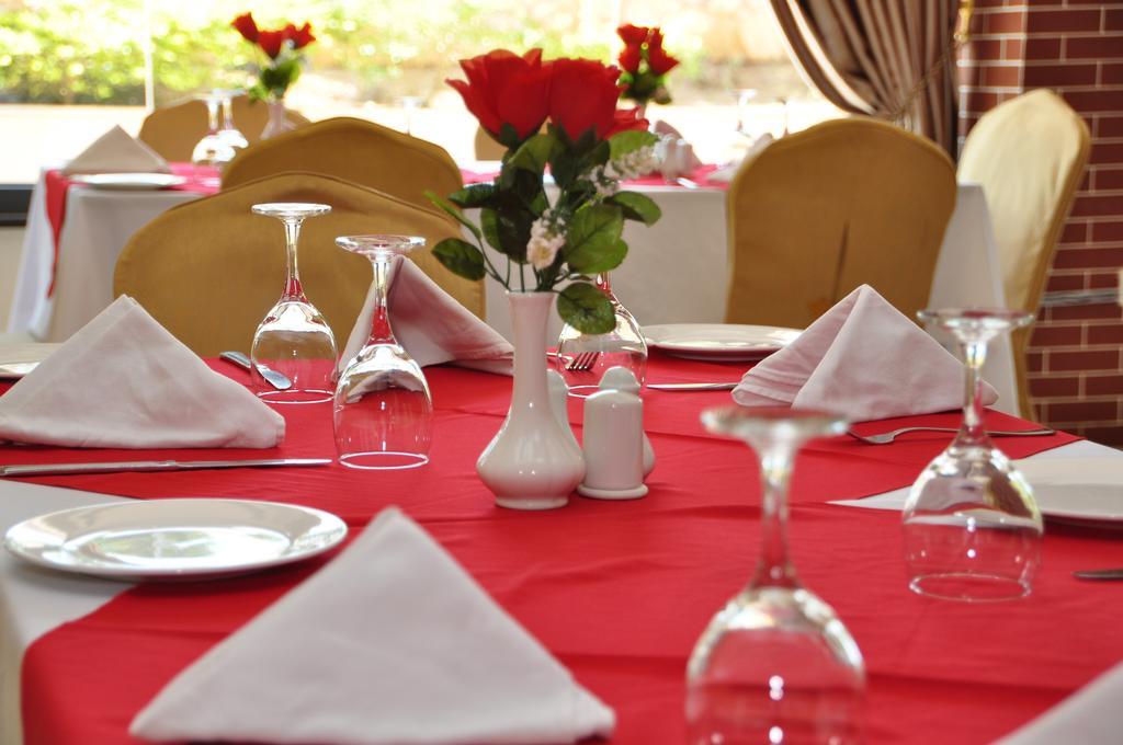 G.S Plaza Hotel Accra Bagian luar foto