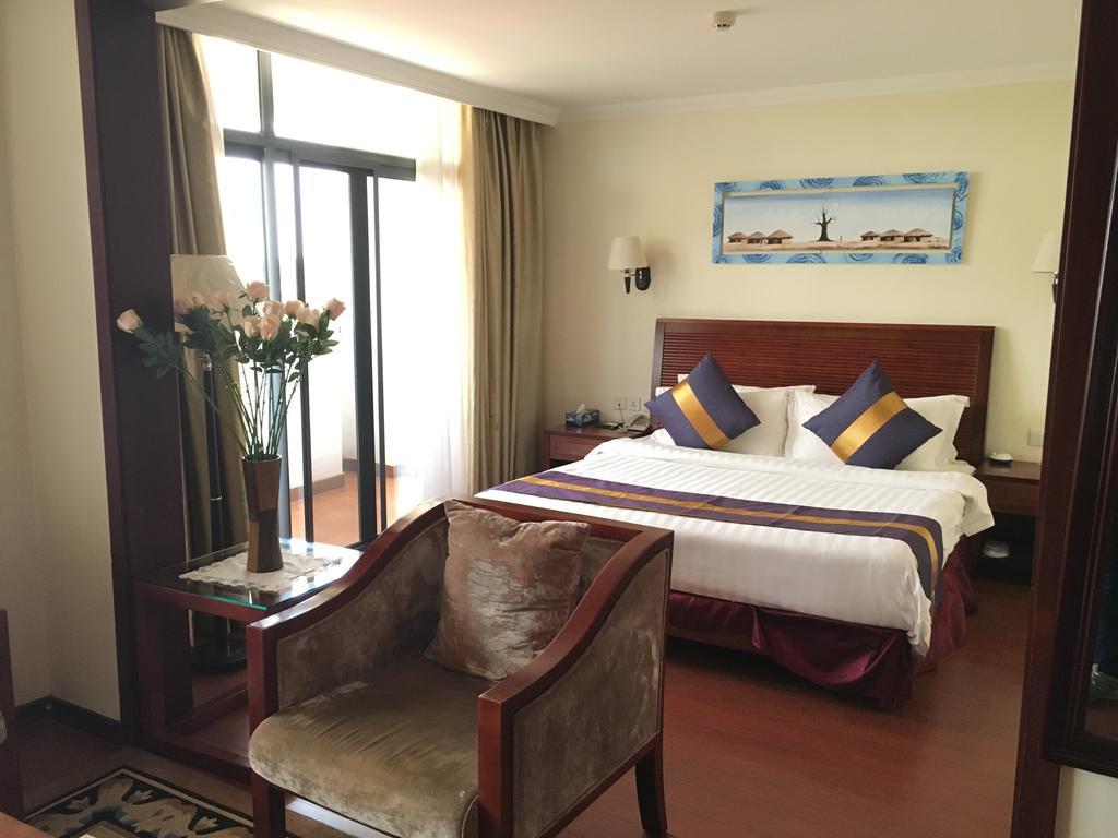 G.S Plaza Hotel Accra Bagian luar foto