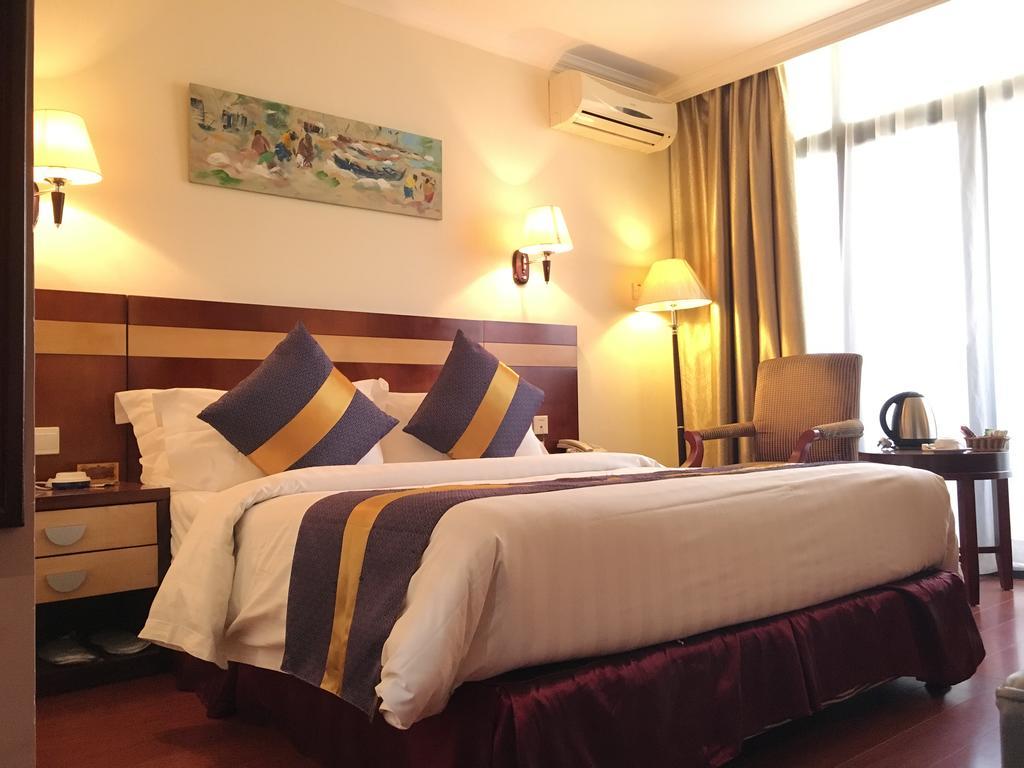 G.S Plaza Hotel Accra Bagian luar foto